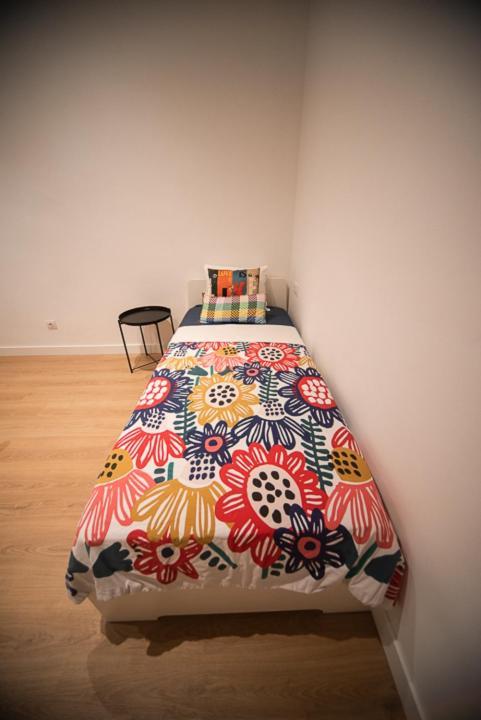 By Universitat Rooms Барселона Екстериор снимка